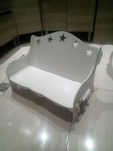 Banquinho de mdf para festa infantil