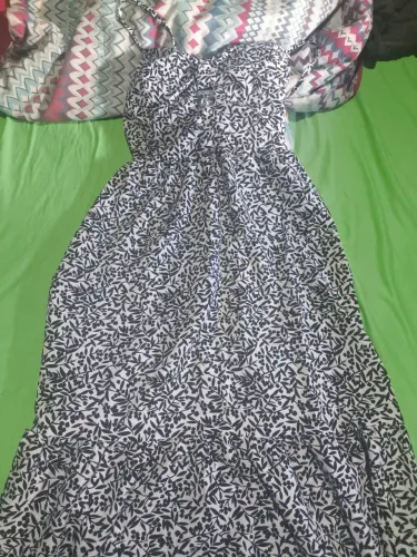 vende-se vestido(está em ótimas condições) tamanho M/G