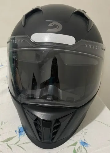 Vendo capacete race tech preto fosco