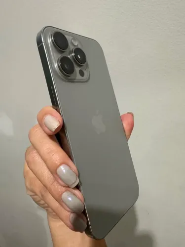 iPhone 16 pro max - 256gb - 90% bateria