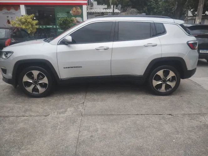 Jeep Compass Longitude 2.0 4X2 Flex 16V Aut. 2017