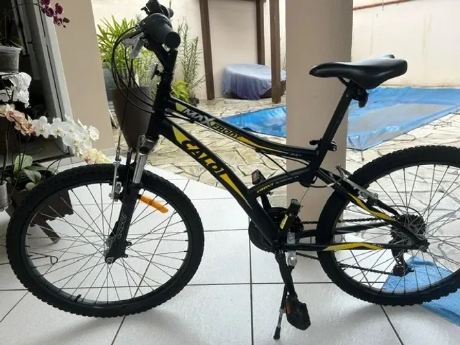 BIKE CALOI FRONT ARO 24/ 21 MARCHAS USADA EM ÓTIMO ESTADO