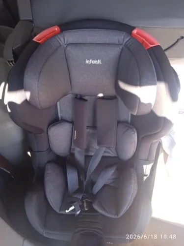 Cadeirinha de carro modelo Maya até 25kg usada