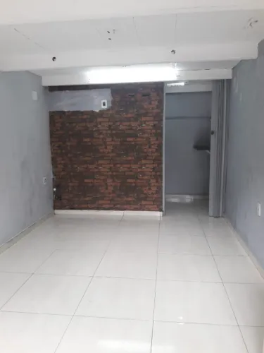 LOJA COM 29,30 METROS ATERRADO