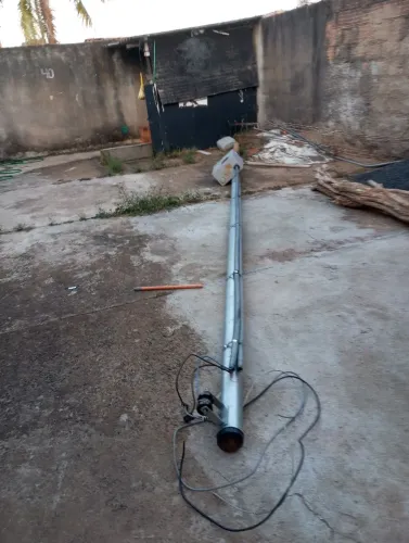 Padrão de energia 220volts.contra rede pouco tempo de uso