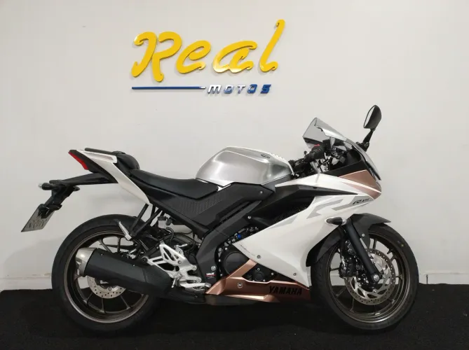 Yamaha YZF R-15 155 ABS