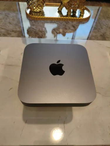 Mac Mini 2018 i5 6-core 512/16GB (raro)