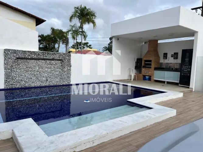 LT - Casa 5 quartos 4 suítes com piscina no Jardim Petrópolis próximo à Havan