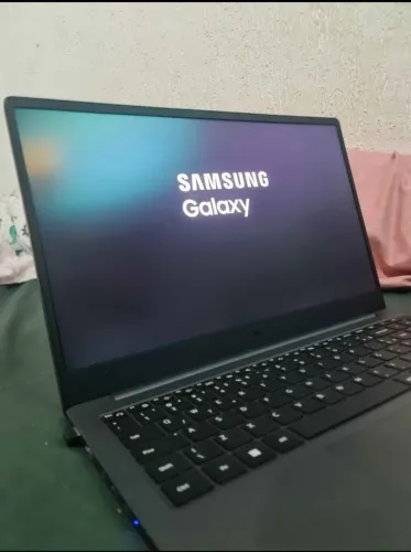 NOTEBOOK SAMSUNG GALAXY BOOK2 I7 DE 12ª GERAÇÃO 256GB NVMe 500GB HD