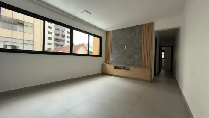 Imóvel para aluguel tem 65 metros quadrados com 2 quartos em Funcionários - Belo Horizonte