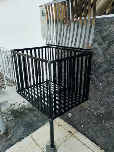 Lixeira 50x70 com tampa