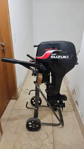 Suzuki 15 hp 2012