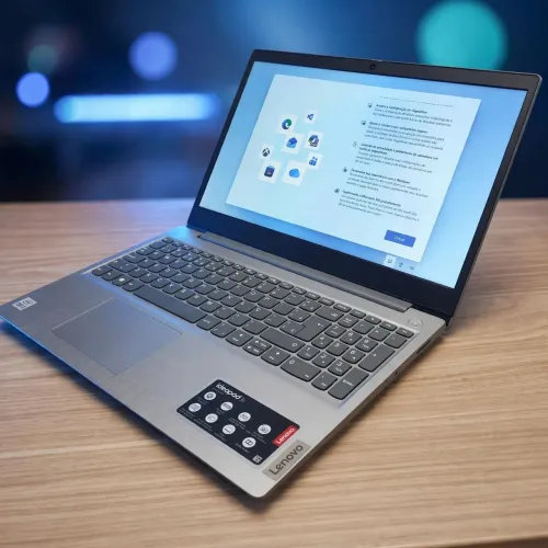LENOVO IDEAPAD 3i Core i3 10th/8gb RAM