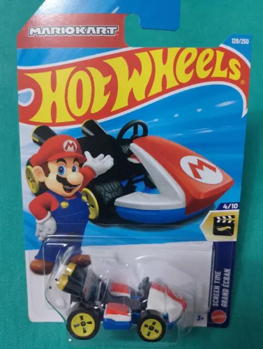 Miniatura HOT WHEELS MÁRIO KARD - Escala 1:64