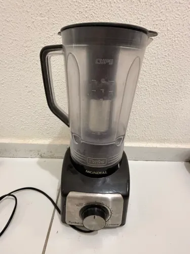 Liquidificador Mundial turbo