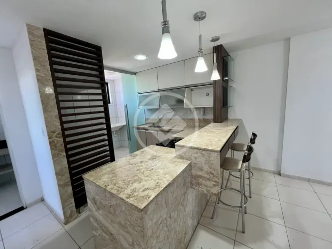 Alto, ventilado, espaçoso e com vista mar codigo: 356435