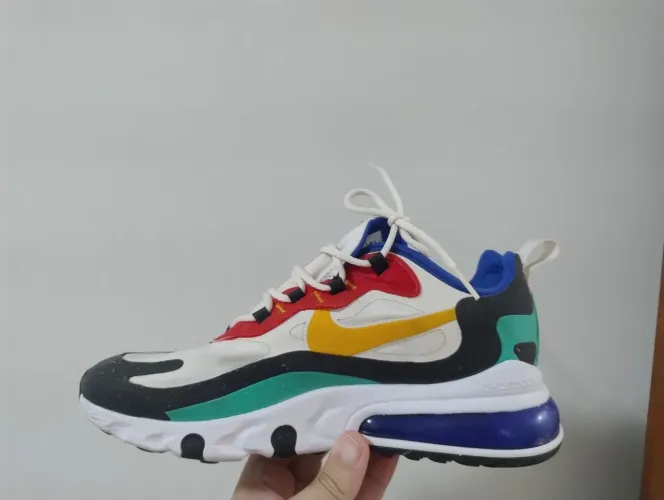 Nike Air Max 270 React