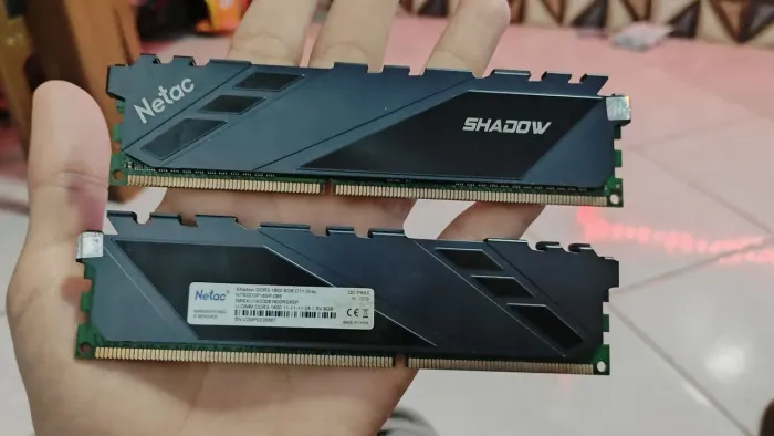 Memória RAM DDR3 (2x8)