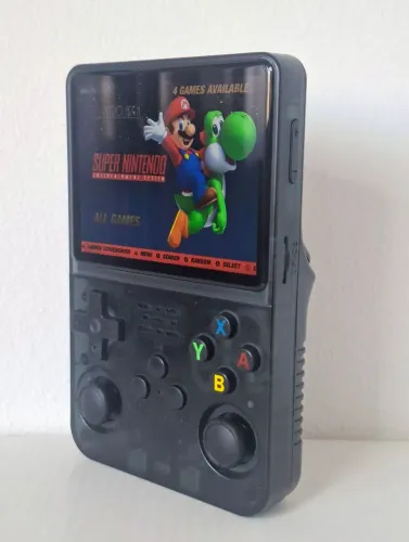 Console Portátil R36s