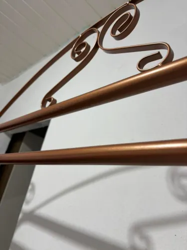 Arara vintage moderna