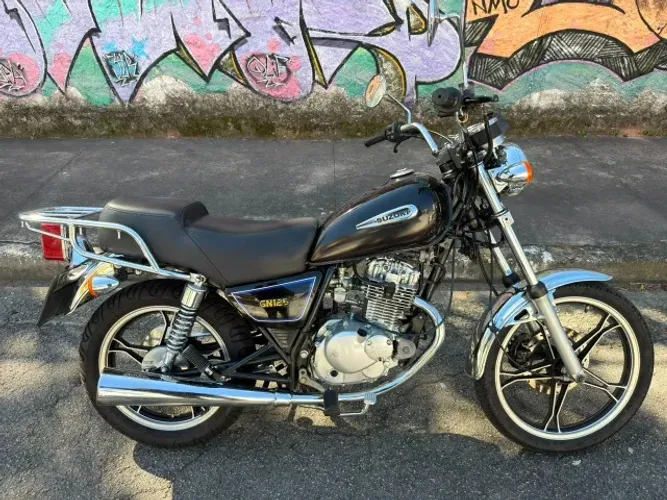 Suzuki Intruder 125 2008