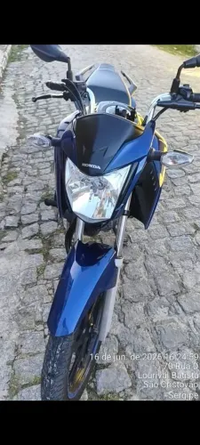Vendo Titan 160 conservada 
