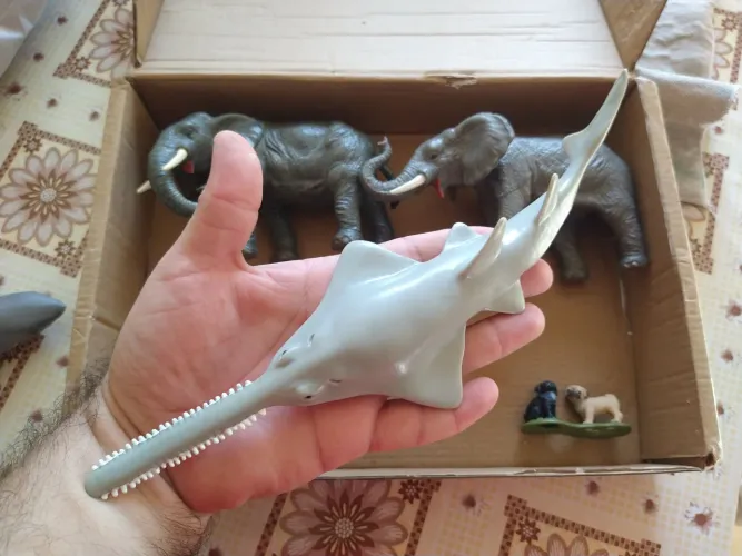 Miniatura peixe serra e tubarão branco schleich safari