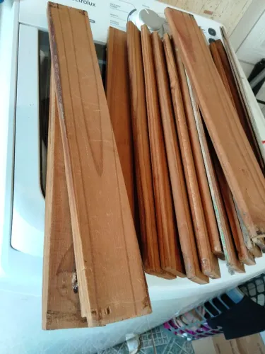 Cama de solteiro de ferro usada