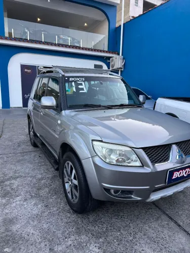 Mitsubishi Pajero TR4 2.0/ 2.0 Flex 16V 4X4 Aut. 2013