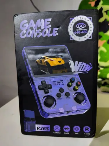 NOVO NA CAIXA - Console Portátil R36S - Laranja