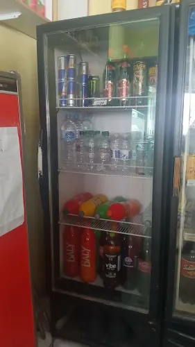 Expositora, Cervejeira e Freezer Duas Portas e 1 Vertical