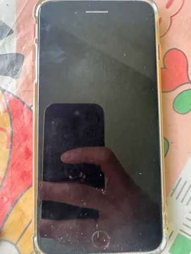 Iphone 7 vermelho