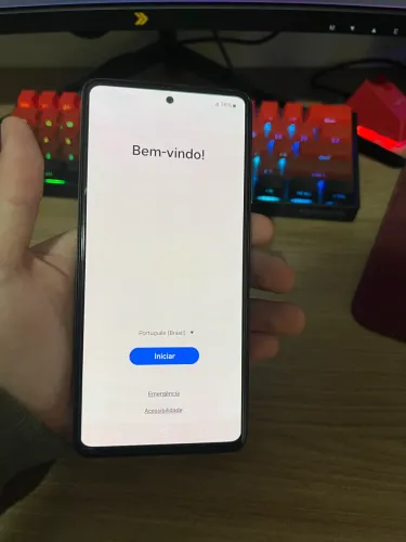 Samsung Galaxy A52 128GB (6GB RAM) - ótimo estado com carregador 