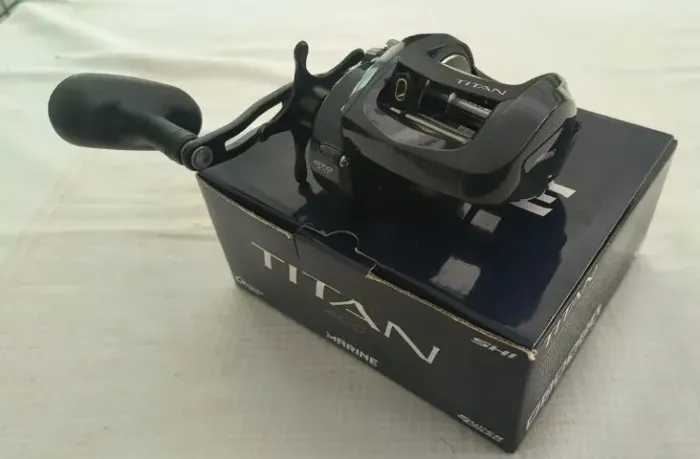 Carretilha Titan 400 Marine Sports - Direita - Nova