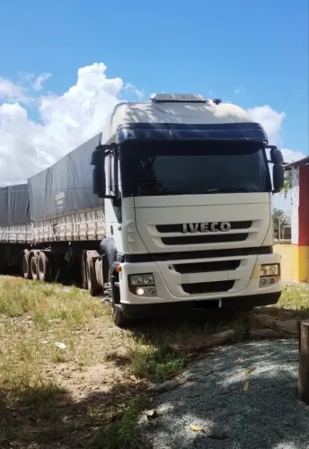 IVECO STRALIS 6x4 2010/2011 470.000km
