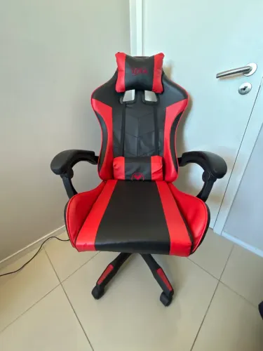 CADEIRA GAMER VERMELHA RETRÁTIL