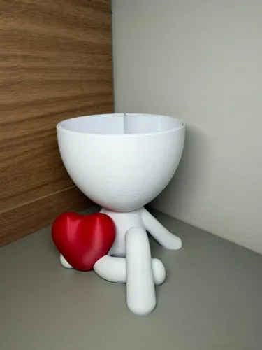 Vaso Decorativo Criativo com Coração - Ideal para Suculentas e Presentes