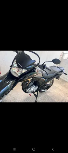 Honda Bros 160cc preta