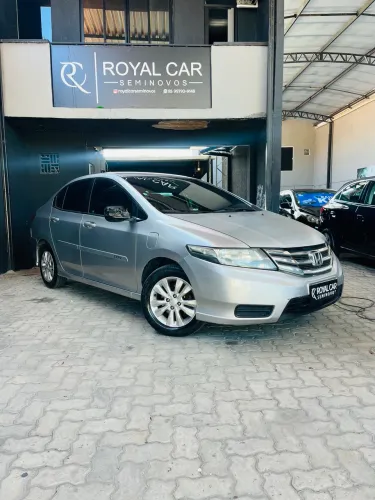 Honda City Sedan LX 1.5 Flex 16V 4P Aut. 2013
