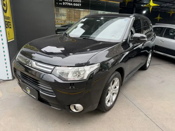 Mitsubishi Outlander 2.0 16V 160cv Aut. 2014