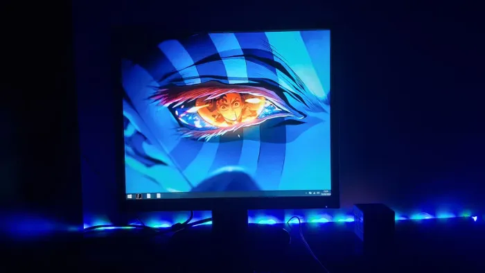 Monitor 18" Impecável (Funcionando 100%) - Só R$ 200!