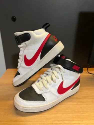 Tênis Nike Court Borough Mid 2 Branco / preto