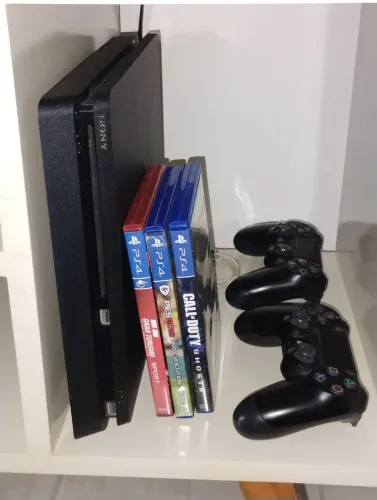 PS4 1TB 