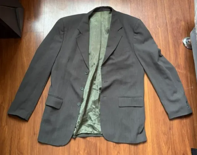 Terno Vintage Anos 90 Verde Musgo (Tamanho G/44) + Colete Couro Legítimo