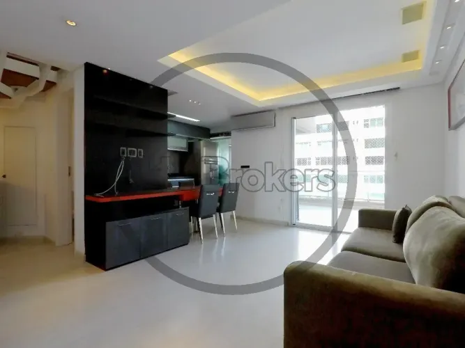 Duplex para aluguel possui 70 m² com 2 quartos e 2 vagas em Moema - São Paulo - SP