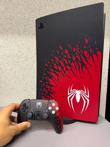 PlayStation 5 825GB Marvel?s Spider Man 2 Limited Edition Mídia Física
