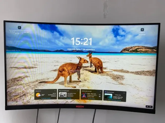 Monitor Gamer AOC AGON 32" [Curvo] 165Hz 1ms - Impecável