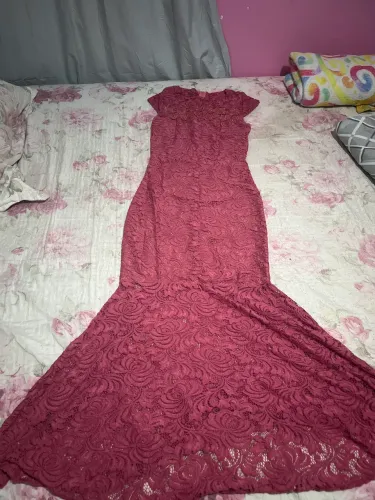 Vende-se vestido