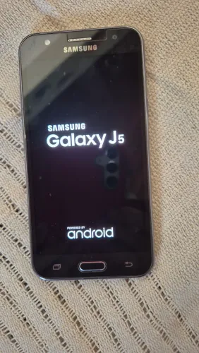 Celular Samsung galaxy J5