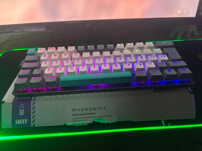 teclado mecânico Machenike K500